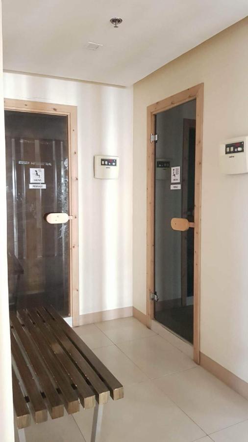 101 Newport Blvd C2 4F By Rechelle Nunag Pasay Exterior photo